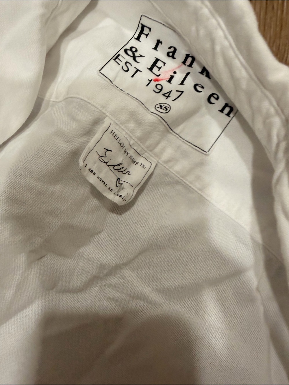 Frank & Eileen White Casual Button-Down Shirt 0399 - Picture 2 of 9